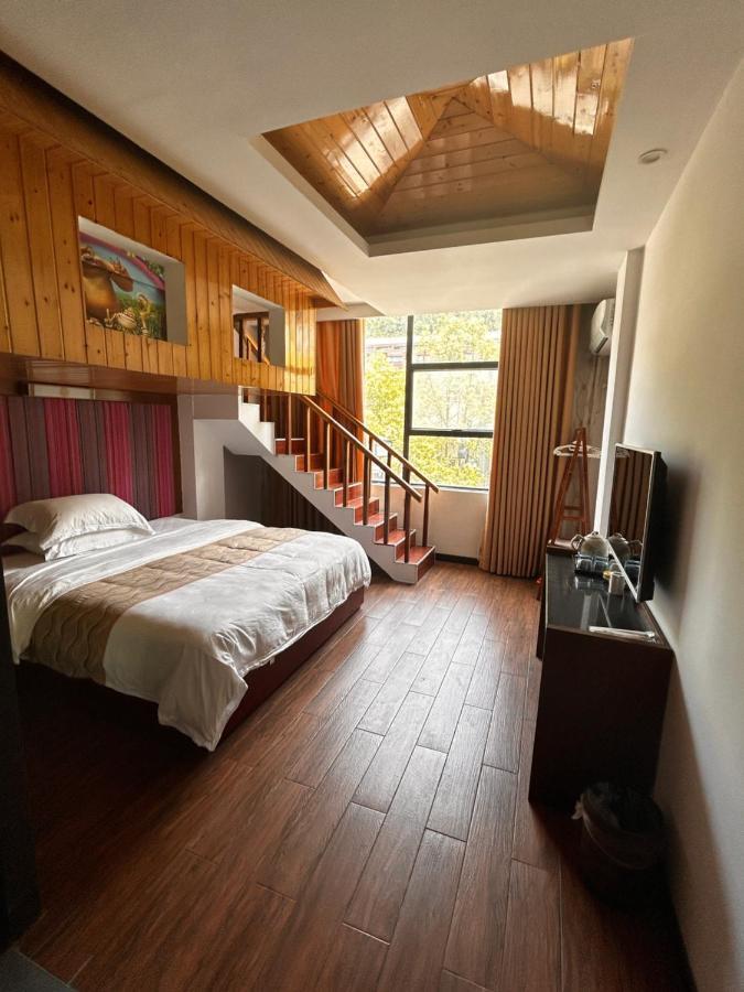 Family Hotel Чжанцзяцзе Екстер'єр фото