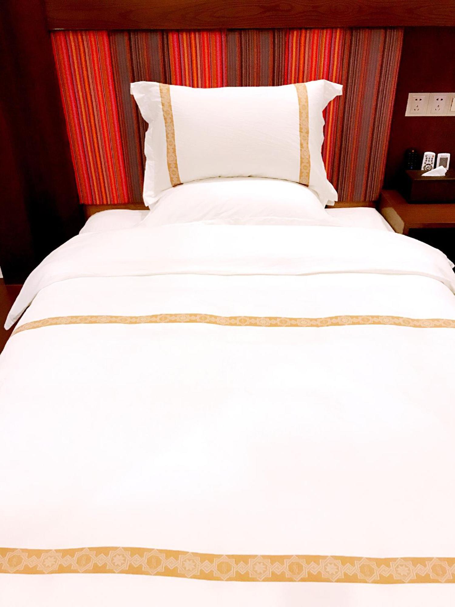 Family Hotel Чжанцзяцзе Екстер'єр фото